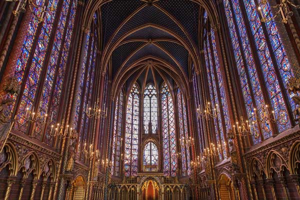 TBei Church interior 1